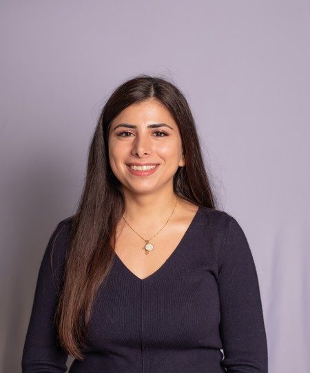 Suzy, English and French teacher at Koyot Academy, Valencia